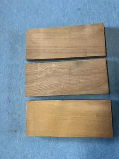 Item thumbnail for item a5a1b54f-2de5-4e2b-a25d-6479e54f48c4