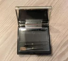 クレ・ド・ポーボーテ オンブルクルールクアドリn アイカラーケースチップ2本付き