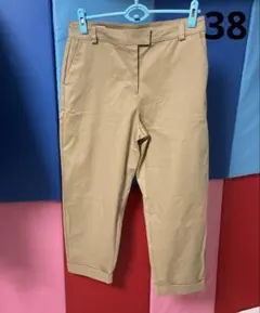 ZARA テーパードパンツ　38 ベージュ　美品