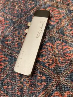 Satechi USB-C マルチハブ 本体！mac book proなどに！のサムネイル