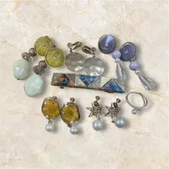 多様なデザインのアクセサリーセット 遺品整理 - メルカリ