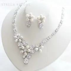 【美品】STELLA BRIDAL ネックレス・イヤリング　セット