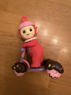 テレタビーズ ポー　フィギュア　赤　スケーター