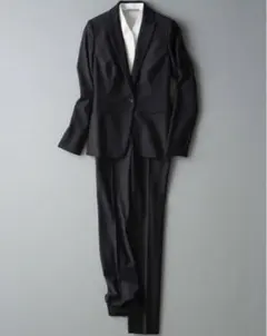 theory executiveブラック パンツスーツ