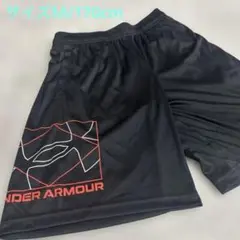 Y83)Under Armour ブラック ショートパンツ M