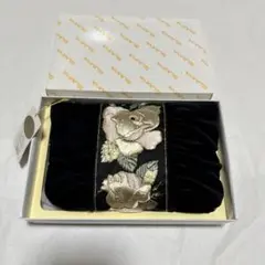 未使用 フランス製 Julian Faure 薔薇刺繍 ポーチ ベルベット調 黒のサムネイル