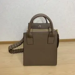 レディース　ハンドバッグ　ボックス型　美品