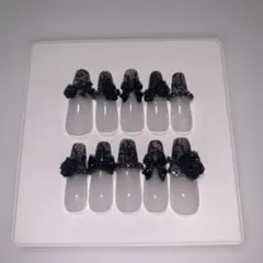 ネイルチップ　地雷量産型ギャルキラキラクロムキティネイル黒ネイル