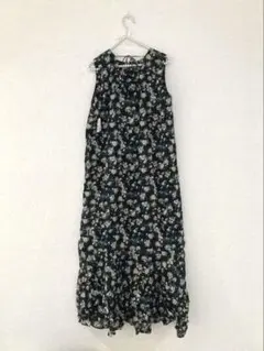 Ample(ヤマダヤ)新品未使用！花柄のワンピース ヤマダヤ Ample ワンピース 花柄 - メルカリ