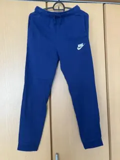 Nike ネイビー ロゴ入りロングパンツ150cm