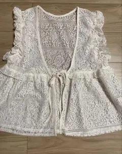 Lax Dan Tia レースフリルベストのサムネイル