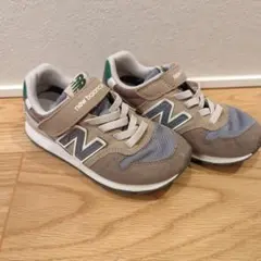 new balance 996 キッズスニーカー グレー・ベージュ 17.5cm