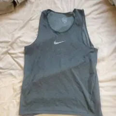 Nike Dri-FIT グレー タンクトップ
