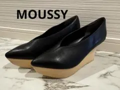 ★お値下げ★【美品】MOUSSY　パンプス　ウッドソール　ブラックのサムネイル