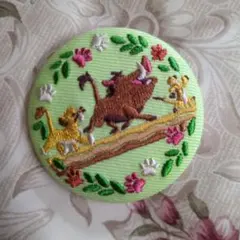 ディズニー刺繍缶バッチ　ライオンキング