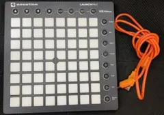 中古品　Novation Launchpad MK2