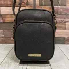 アニエスベー　 agnes.b　ショルダーバッグ　ブラック　レザー　黒　シボ革