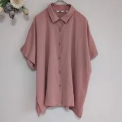 あ*ゆ様 UNIQLO【S】レーヨンブラウス　とろみ半袖シャツ　サーモンピンクのサムネイル