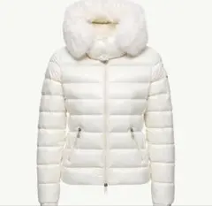 MONCLER レディース ダウンジャケット ファー付き ホワイト - メルカリ