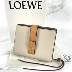 箱袋付⭐︎ LOEWE ロエベ 二つ折り財布 コンパクトジップウォレットアナグラムのサムネイル