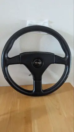 NARDI ステアリング ボス付き SUBARUロゴ入りGC8インプレッサに使用