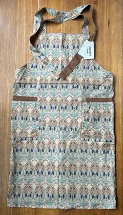 新品未使用　LIBERTY FABRIC エプロンのサムネイル
