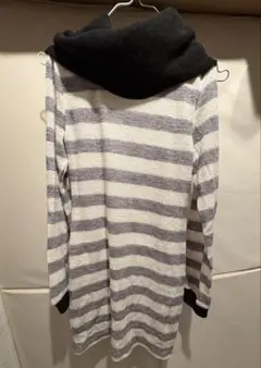 Item thumbnail for item 5bf7662e-2021-4e12-811a-8c46250cd51a