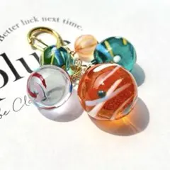 レジンキーホルダー 水風船 グリーンミックス ハンドメイド - メルカリ