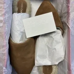 Vince Camuto ブラウンファー付きミュール