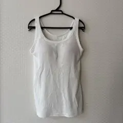 GU ホワイト カップ付きタンクトップ S