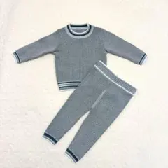 グリーン ニットセットアップ