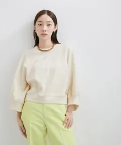 ADAM ET ROPE’ブークレクロップドプルオーバー