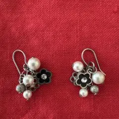 MARY QUANT ピアス フラワー パールのサムネイル