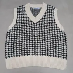 Item thumbnail for item 4660b854-1d1b-42e0-a0ba-d33a2fc69f66