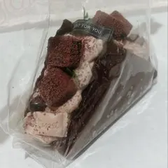 Item thumbnail for item dee6a0af-8c79-4bbe-956b-297a4ebb5337