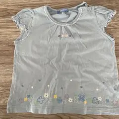 ファミリア　フリル袖Tシャツ（ショートパンツおまけ）