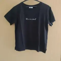 a.v.v ロゴ刺繍 半袖Tシャツ ブラックのサムネイル