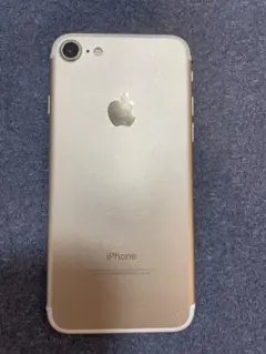 iPhone 7本体　32GB
