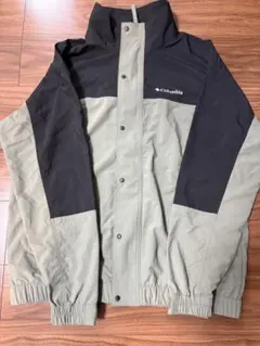 Columbia ナイロンジャケット