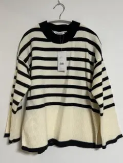 セール中！【新品タグ付き】ボーダーニット セーター ブラック×アイボリー