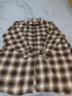 earth music&ecology チェックシャツ 丈長め 茶色