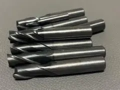 スクラップ超硬チップ 3キログラム リサイクル用にどうぞ。 - メルカリ