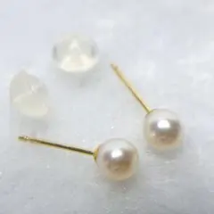 【希少な小粒】K18YG アコヤ真珠 ピアス 新品未使用 4.9mm鑑別書発行可