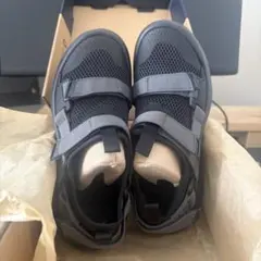 Teva W OUTFLOW UNIVERSAL ブラック 24cmのサムネイル