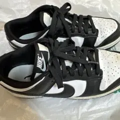 Nike ブラック/ホワイト スニーカー