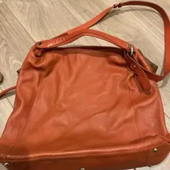 FURLA オレンジ レザー ショルダーバッグ