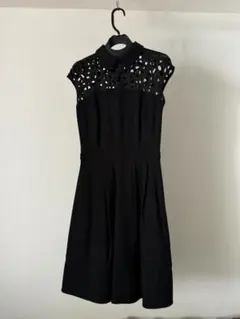 超美品　ワンピース　黒　上品　カットワーク　ラルフローレン