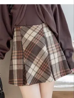 新品未使用　clearチェック柄バックレースアップボックスプリーツスカート