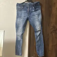 dsquared2  SEXY TWIST JEAN スキニー　ダメージデニム