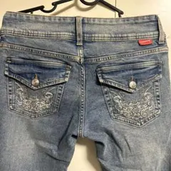 ローライズデニム